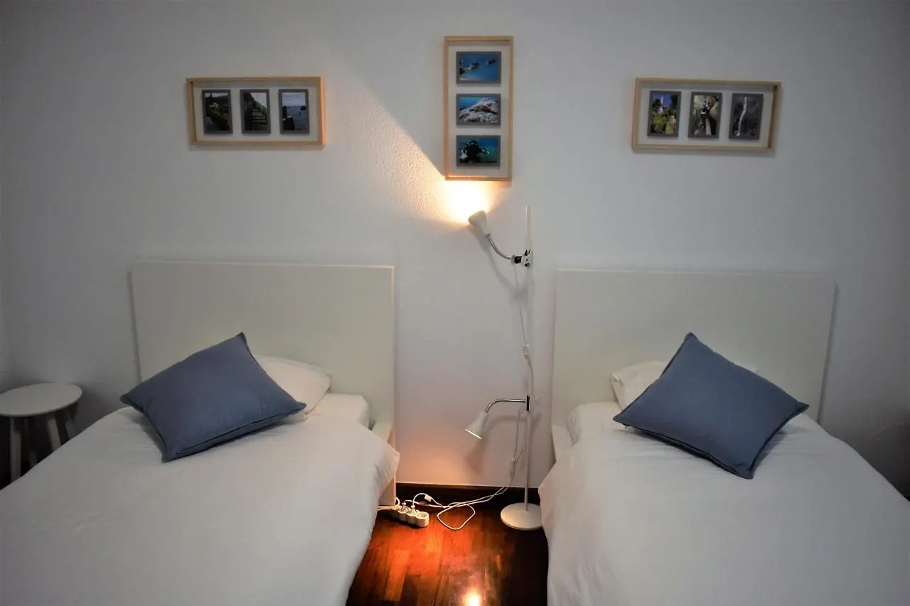 Madeira, 3 Bedroom Apartment With Ocean Views In Funchal Portugal